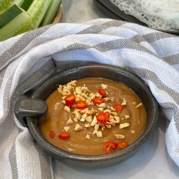 The Best Vietnamese Peanut Dipping Sauce for Spring Rolls – The Savory