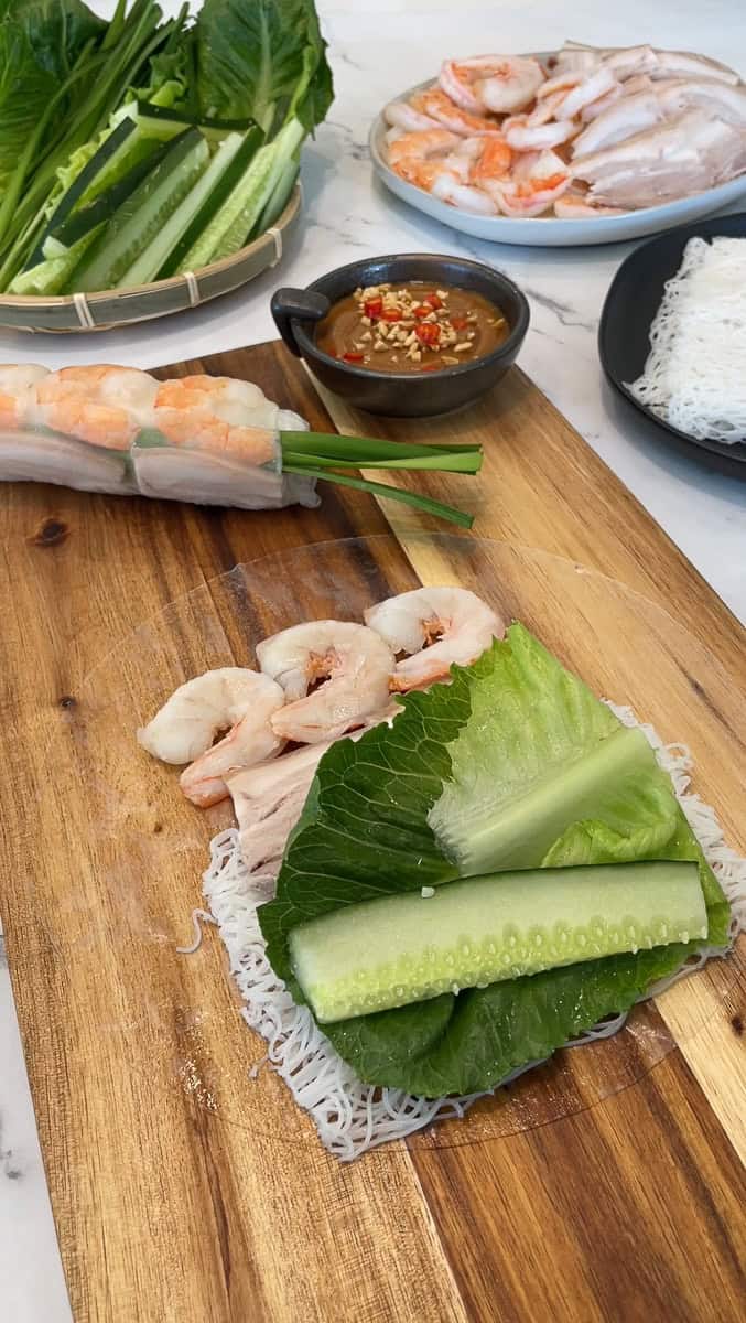 how to roll spring rolls step by step