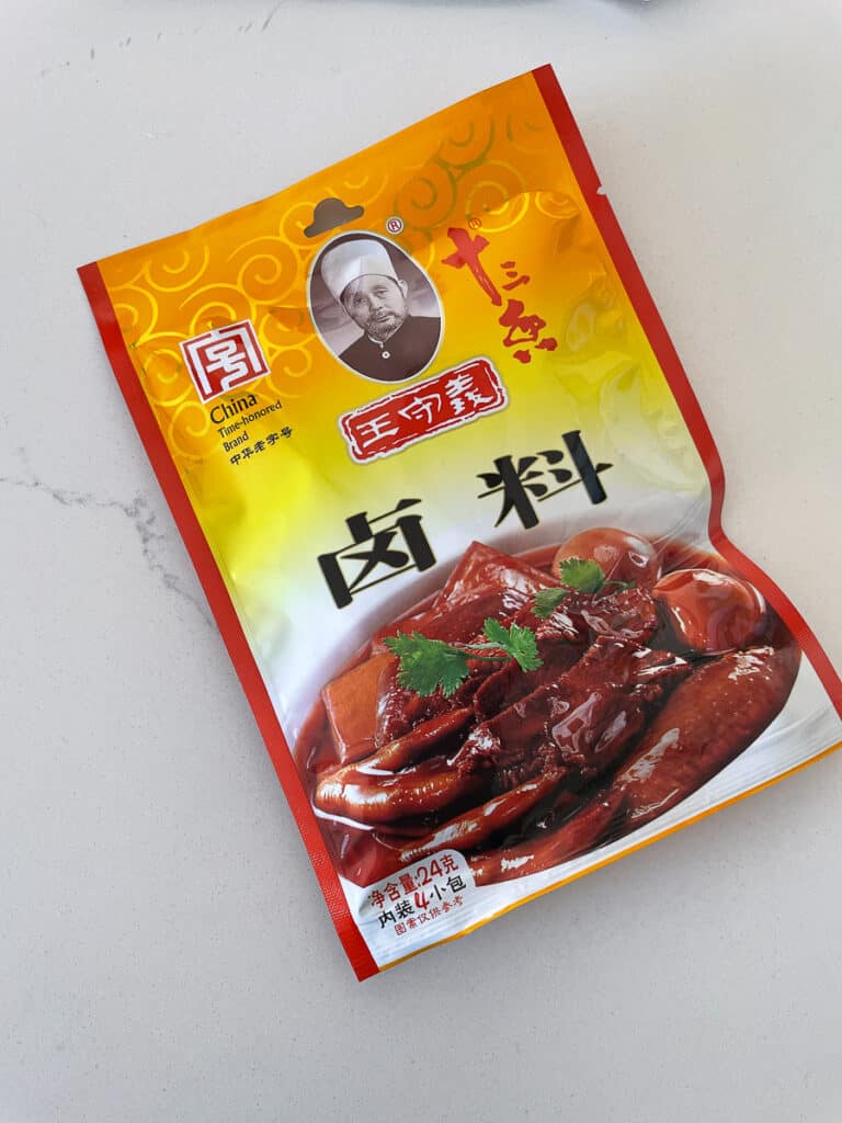 Taiwanese Braised Beef Noodle-7