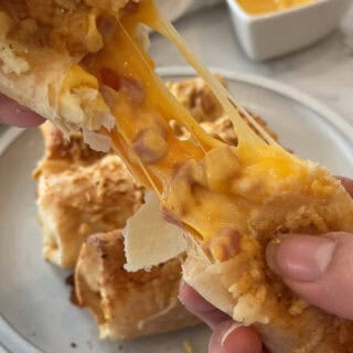 Cheesy Ham Roll Ups cheesy